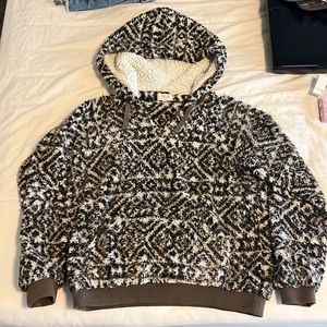 peach love, hooded fuzzy jacket with pocket, size medium